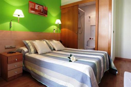 фото отеля Hostal Felipe II