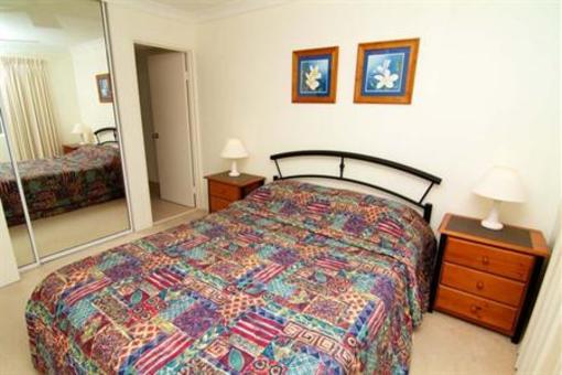 фото отеля Paradise Grove Holiday Apartments Gold Coast