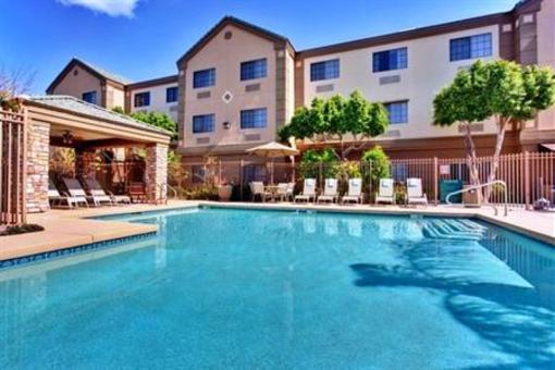 фото отеля Holiday Inn Express Phoenix Downtown