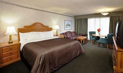 фото отеля Banff Park Lodge Resort and Conference Centre