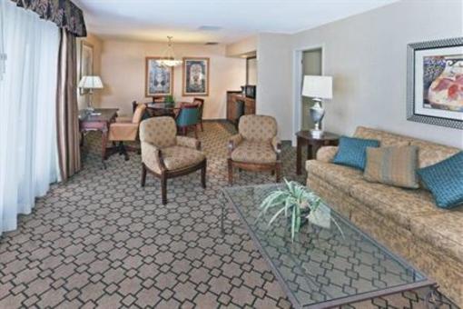 фото отеля Crowne Plaza Oklahoma City