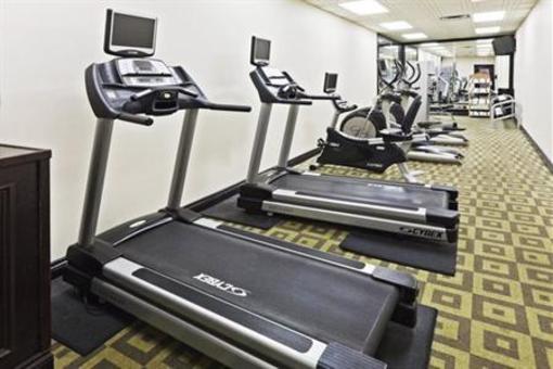 фото отеля Crowne Plaza Oklahoma City