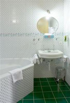 фото отеля Hotel Falken Wengen