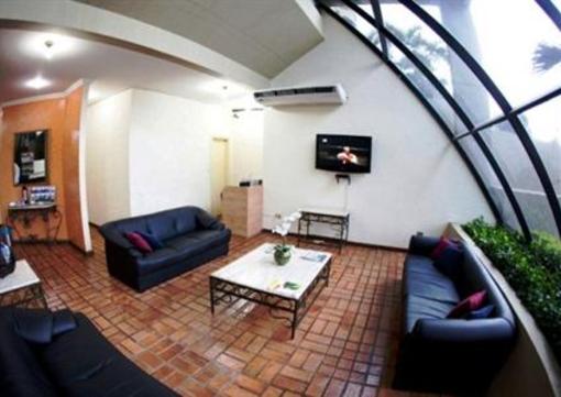 фото отеля Harbor Self Buriti Suites Hotel
