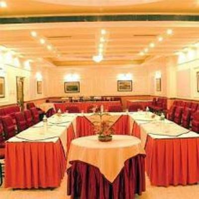 фото отеля Hotel Sun Park Manali