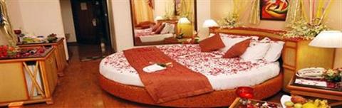 фото отеля Hotel Sun Park Manali