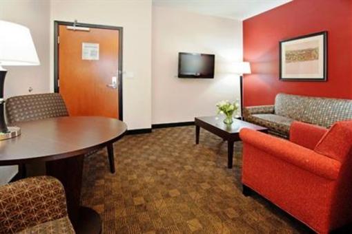 фото отеля Holiday Inn Casper East-McMurry Park