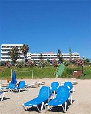 фото отеля Cavo Maris Beach Hotel