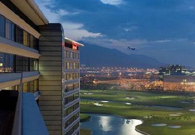 фото отеля Hong Kong SkyCity Marriott Hotel