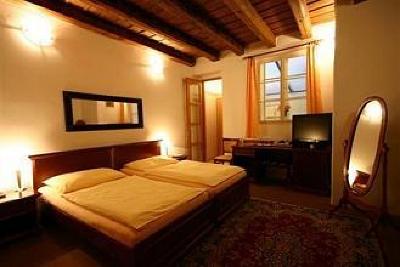 фото отеля Hotel & Residence U Tri Bubnu