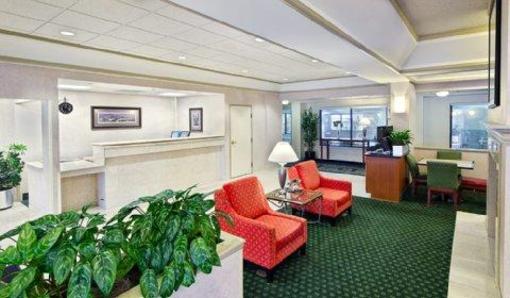 фото отеля Courtyard by Marriott Indianapolis at the Capitol