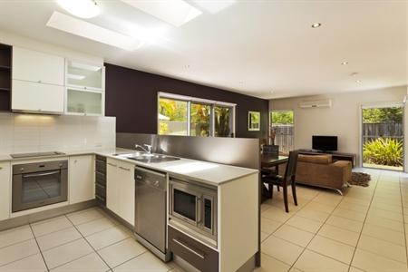 фото отеля Best Western Plus Quarterdecks Retreat
