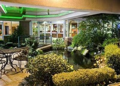 фото отеля Medallion Hotel