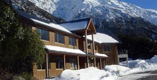 фото отеля Aoraki Mount Cook Alpine Lodge