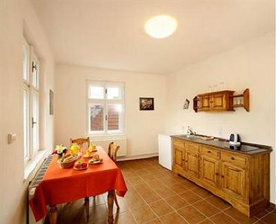 фото отеля Castle Apartments-Zamecka Apartma