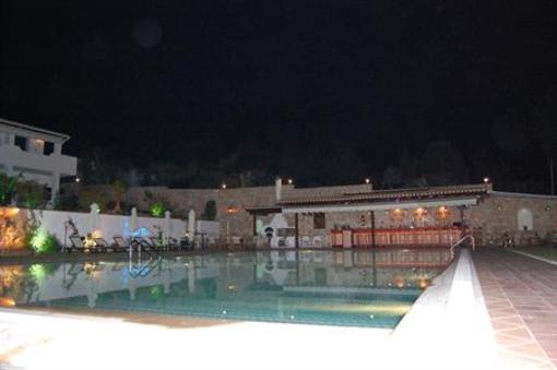 фото отеля Paradise Inn Paleokastritsa
