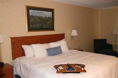 фото отеля Hampton Inn Laporte