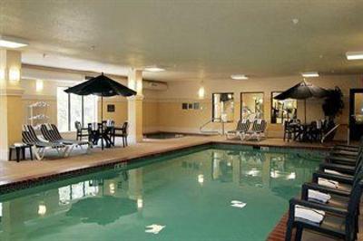 фото отеля Hampton Inn Laporte
