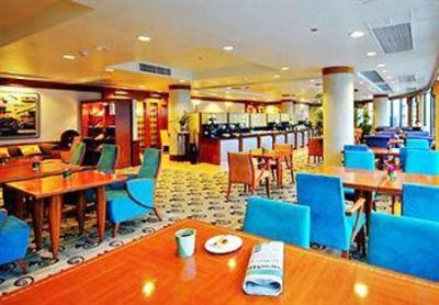фото отеля New World Makati City, Manila Hotel