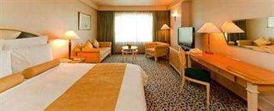 фото отеля New World Makati City, Manila Hotel