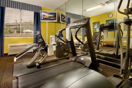 фото отеля Holiday Inn Express Miami Airport Doral Area