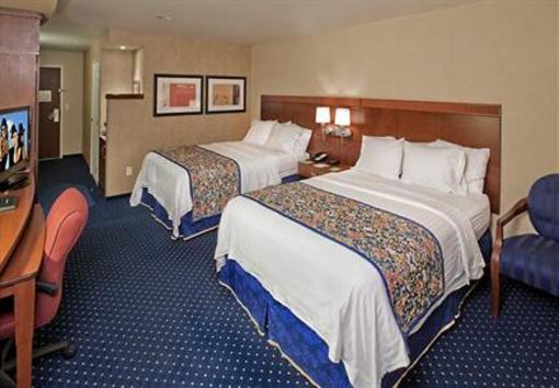 фото отеля Courtyard by Marriott Ontario-Rancho Cucamonga