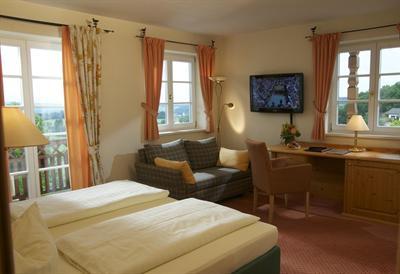 фото отеля Berghotel Aschbach Feldkirchen-Westerham