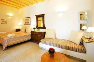 фото отеля Golden Beach Hotel & Apartments Tinos