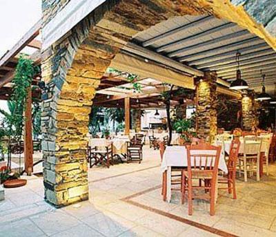 фото отеля Golden Beach Hotel & Apartments Tinos