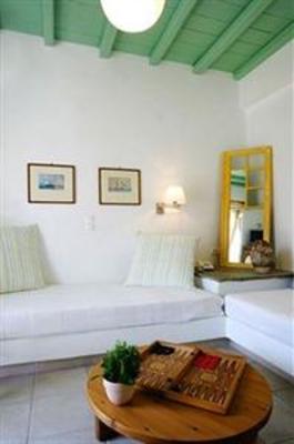 фото отеля Golden Beach Hotel & Apartments Tinos