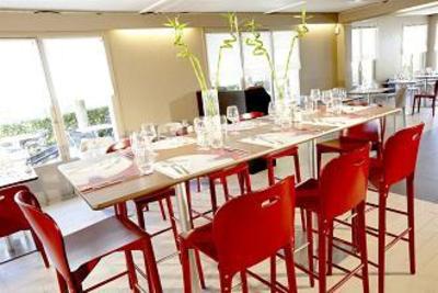 фото отеля Campanile Avignon Sud Montfavet La Cristole Hotel