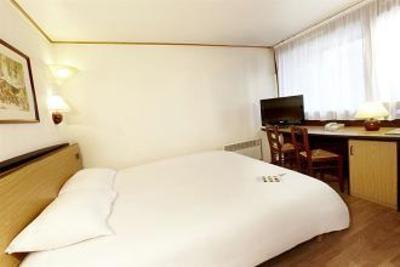 фото отеля Campanile Avignon Sud Montfavet La Cristole Hotel