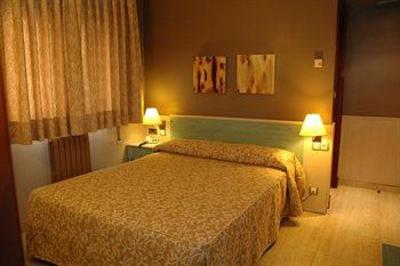 фото отеля Hotel Rio Arga