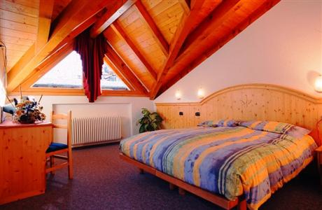 фото отеля Hotel Negritella Dimaro
