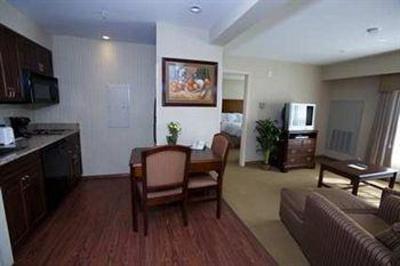 фото отеля Homewood Suites Covington