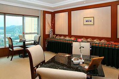 фото отеля Zhongshan Hotel Dalian