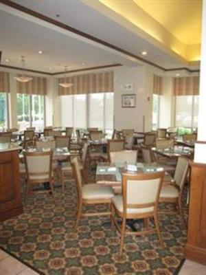фото отеля Hilton Garden Inn Cleveland Airport