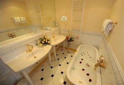 фото отеля Rugard Strandhotel