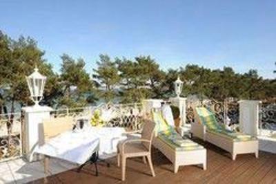 фото отеля Rugard Strandhotel