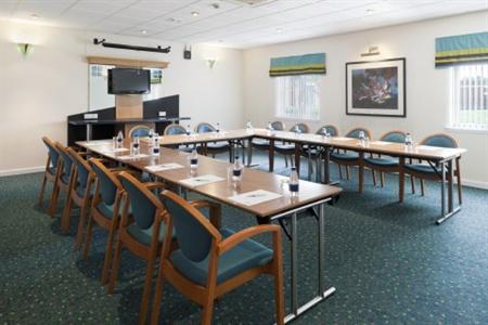 фото отеля Express By Holiday Inn Strathclyde Park Motherwell