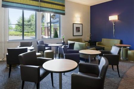 фото отеля Express By Holiday Inn Strathclyde Park Motherwell