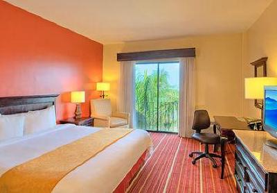 фото отеля Courtyard Hotel Escazu San Jose