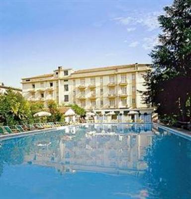 фото отеля Hotel Royal Esplanade