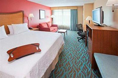 фото отеля Hampton Inn & Suites Chicago North Shore/Skokie