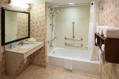 фото отеля Hampton Inn & Suites Chicago North Shore/Skokie