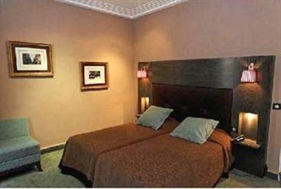 фото отеля Elysees Hotel