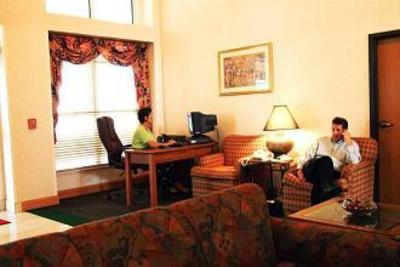 фото отеля Hampton Inn and Suites Ft. Wayne North