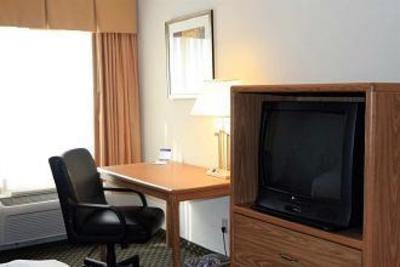 фото отеля Hampton Inn and Suites Ft. Wayne North