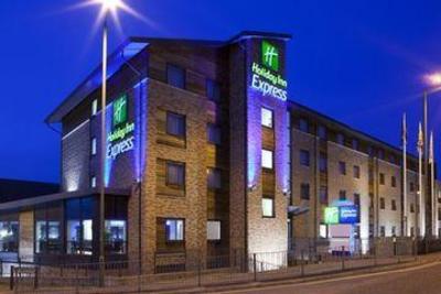 фото отеля Holiday Inn Express Hemel Hempstead