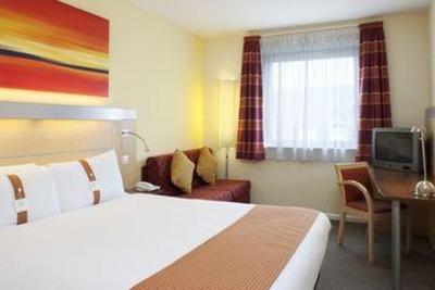 фото отеля Holiday Inn Express Hemel Hempstead